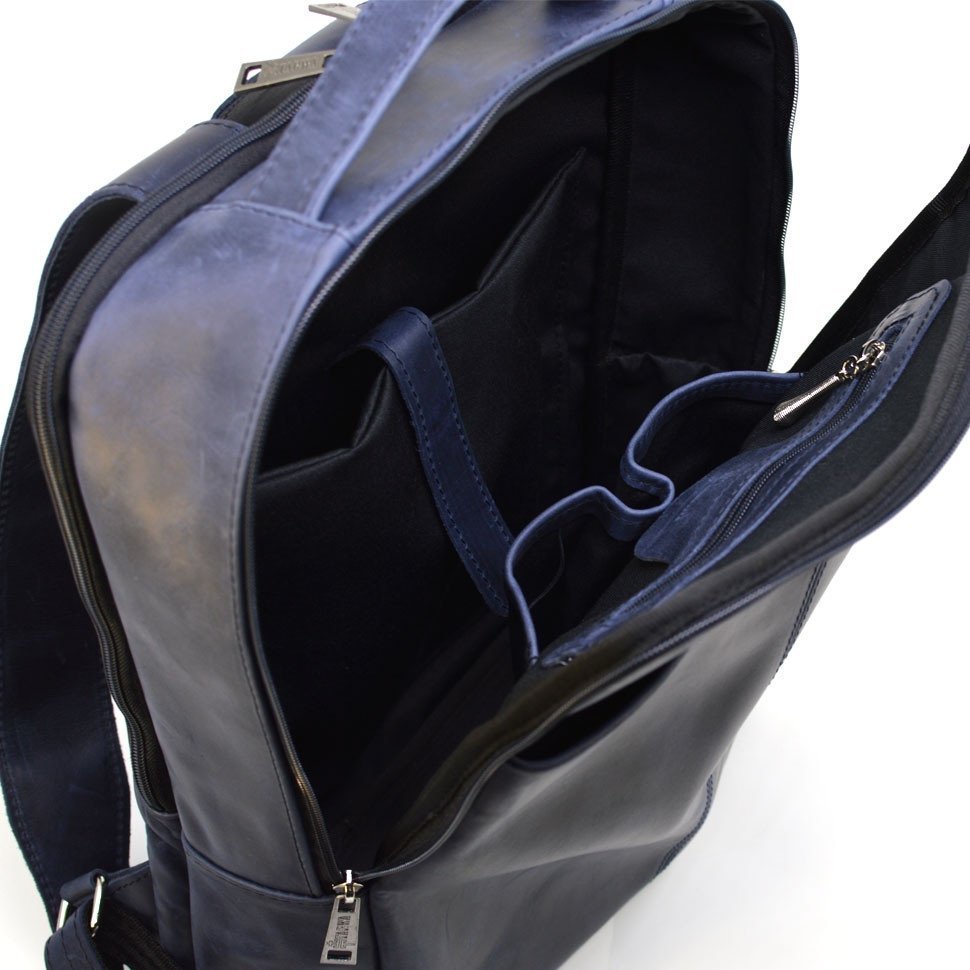 Кожаный городской рюкзак синего цвета из натуральной кожи с отделением под ноутбук TARWA (19860)
