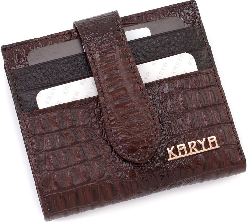 Кожаный кошелек коричневого цвета с фактурой под крокодила KARYA (19058)