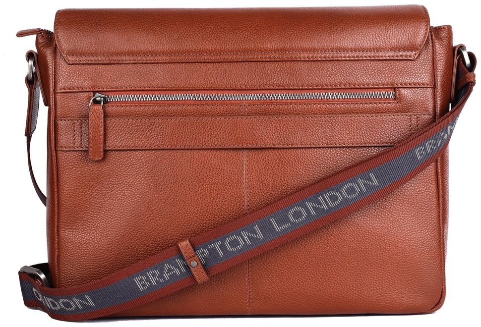 Вместительная мужская сумка мессенджер из натуральной кожи для ноутбука до 15" Brampton London Emissary 94532 (коричневого цвета) modnotak фото №3