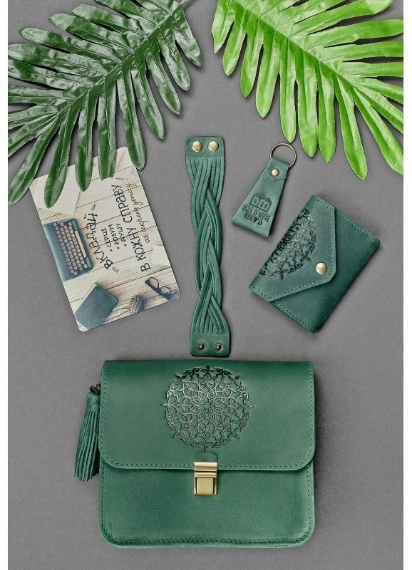 Женский подарочный набор кожаных аксессуаров зеленого цвета (сумка, картхолдер, браслет, брелок) BlankNote Монреаль (12336)
