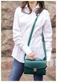 Зеленая сумка-кроссбоди из натуральной кожи горизонтального типа BlankNote Lola (12798)