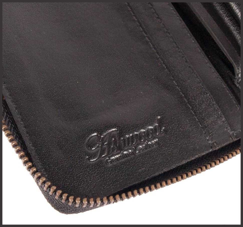 Дорожное мужское портмоне из гладкой кожи со съемным блоком для паспотра Ashwood TW01 черного цвета 94033 modnotak фото №6