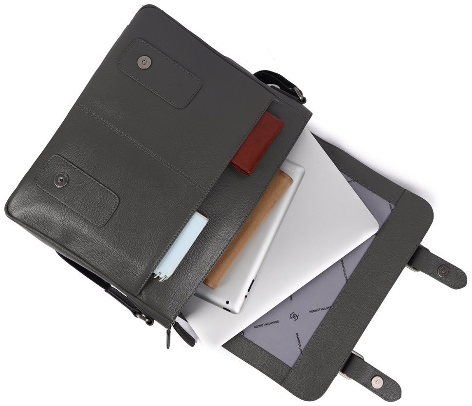 Вместительная мужская сумка мессенджер из натуральной кожи для ноутбука 15" Brampton London Emissary 94533 серого цвета modnotak фото №7