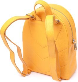 Жовтий жіночий рюкзак із зносостійкої натуральної шкіри флотар Shvigel (16306)