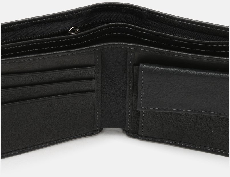 Чоловічий шкіряний портмоне чорного кольору з монетницею Ricco Grande 65933