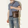 Компактна чоловіча сумка коричневого кольору з плечовим ременем VATTO (12074) - 2