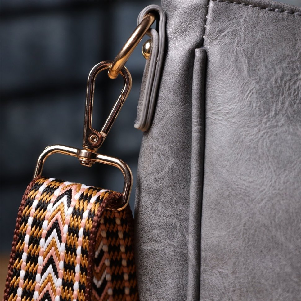 Повседневная женская сумка из кожзама с текстильным ремнем через плечо Vintage серого цвета 96933 modnotak фото №9