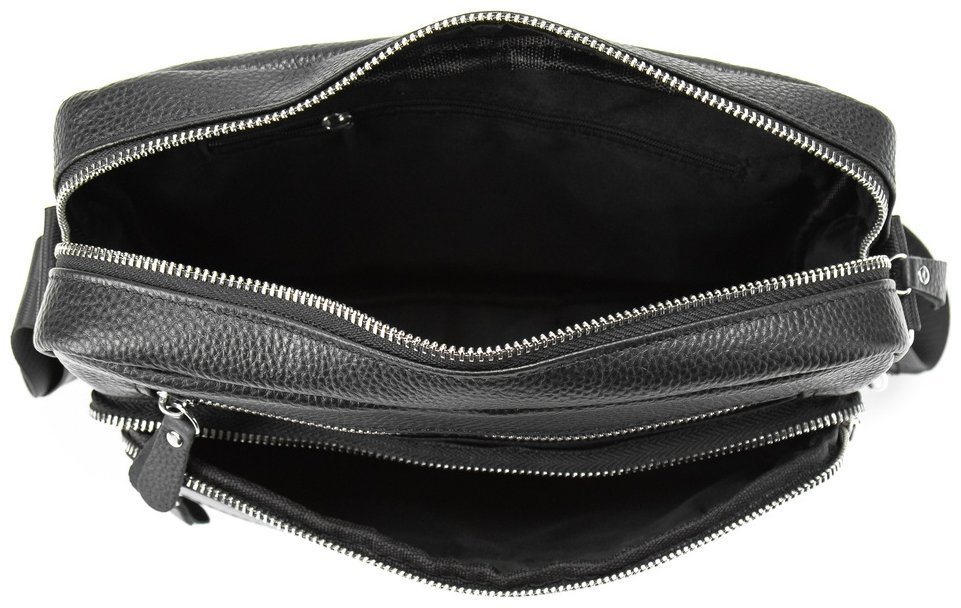 Чоловіча шкіряна сумка-месенджер середнього розміру в чорному кольорі Tiding Bag 77533