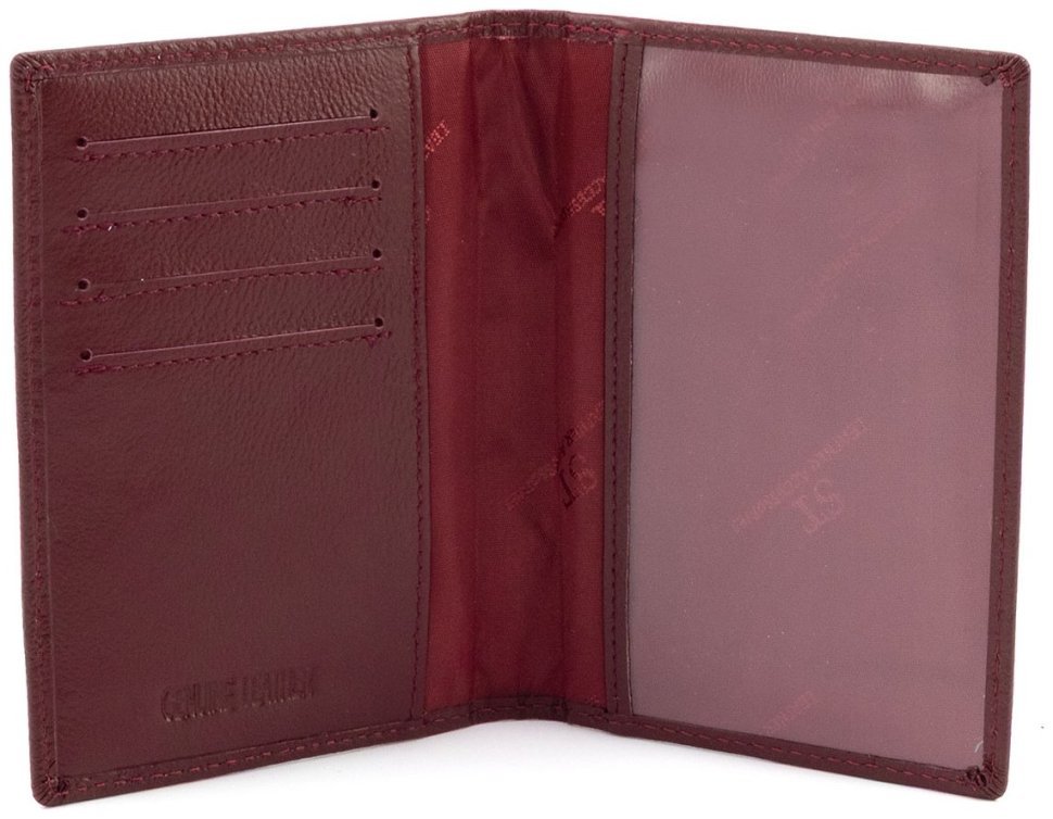 Женская кожаная обложка для паспорта и отделениями для карточек ST Leather 97733 бордовая modnotak фото №2