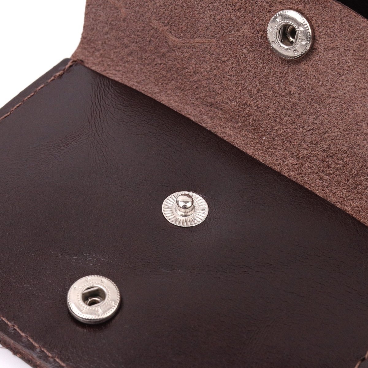 Стильное кожаное мужское портмоне коричневого цвета с тиснением под крокодила Shvigel (2416610)