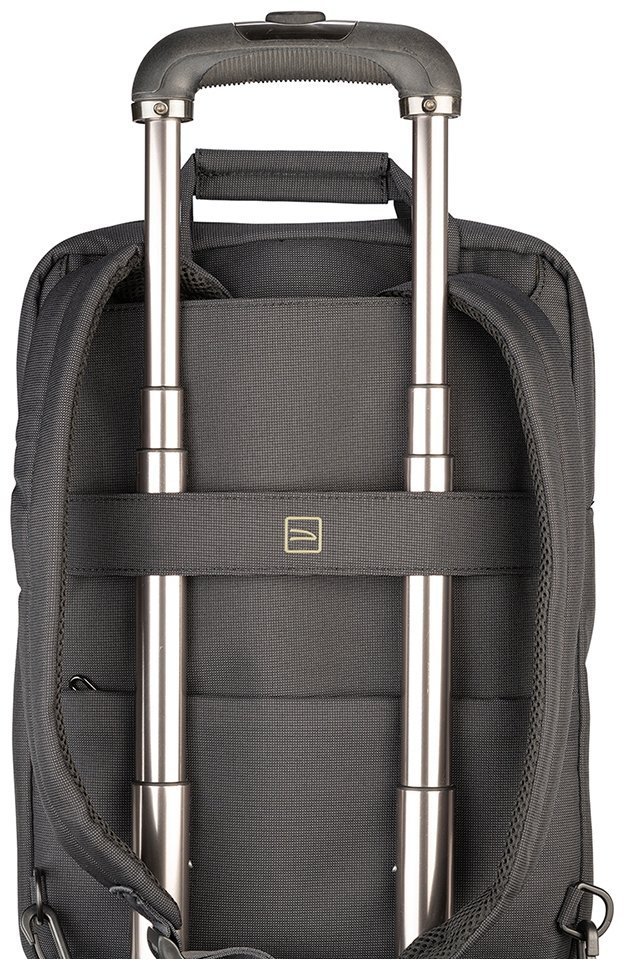 Тонкий текстильный рюкзак из текстиля на каждый день для ноутбука 16" Tucano WO4 MB Pro 103634 черного цвета фото №10 Тонкий текстильный рюкзак из текстиля на каждый день для ноутбука 16" Tucano WO4 MB Pro 103634 черного цвета modnotak фото №10