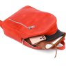 Кожаный женский рюкзак красного цвета в винтажном стиле Shvigel (16327) - 5