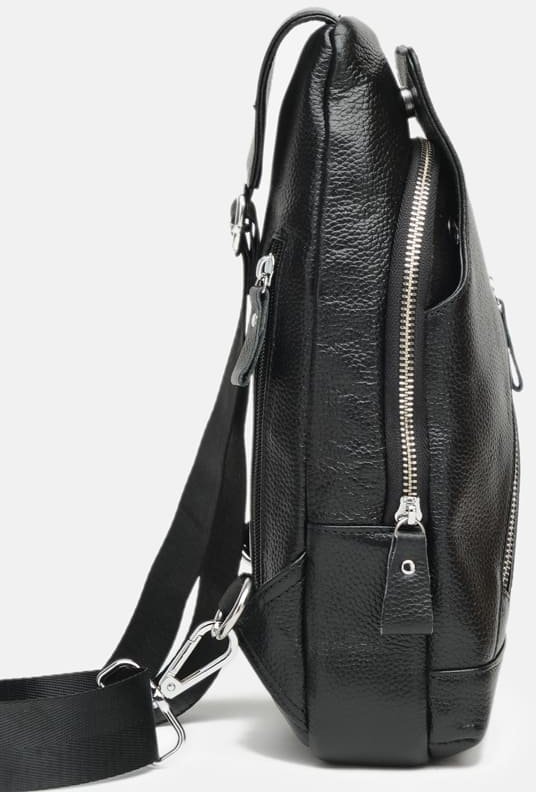 Середній чоловічий рюкзак-слінг із натуральної шкіри флотар чорного кольору Keizer (56734)