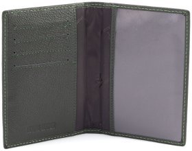 Шкіряна обкладинка для паспорта та відділеннями для карток ST Leather 97734 зелена