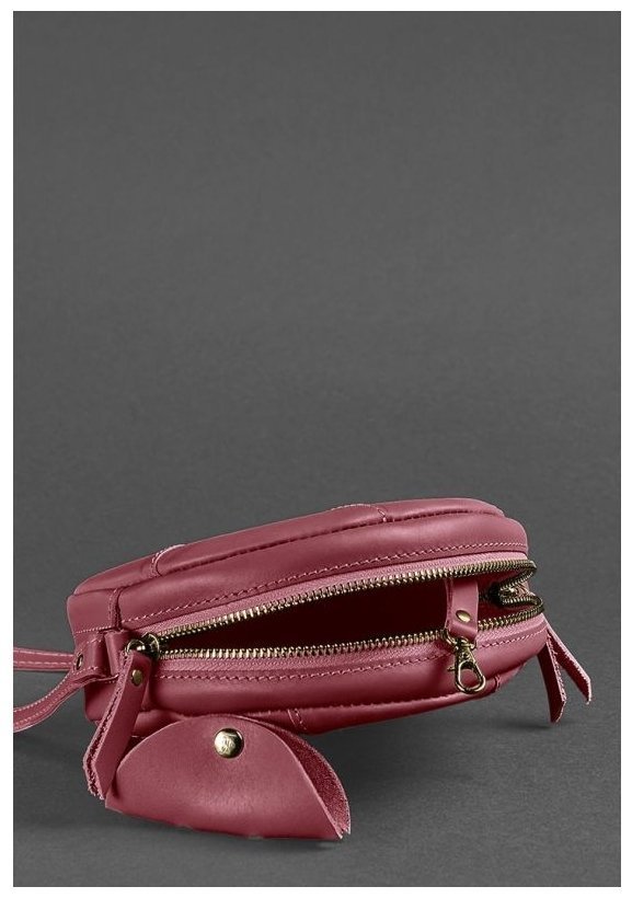 Кругла жіноча сумка-кроссбоді із натуральної шкіри бордового кольору BlankNote Бон-Бон 78834