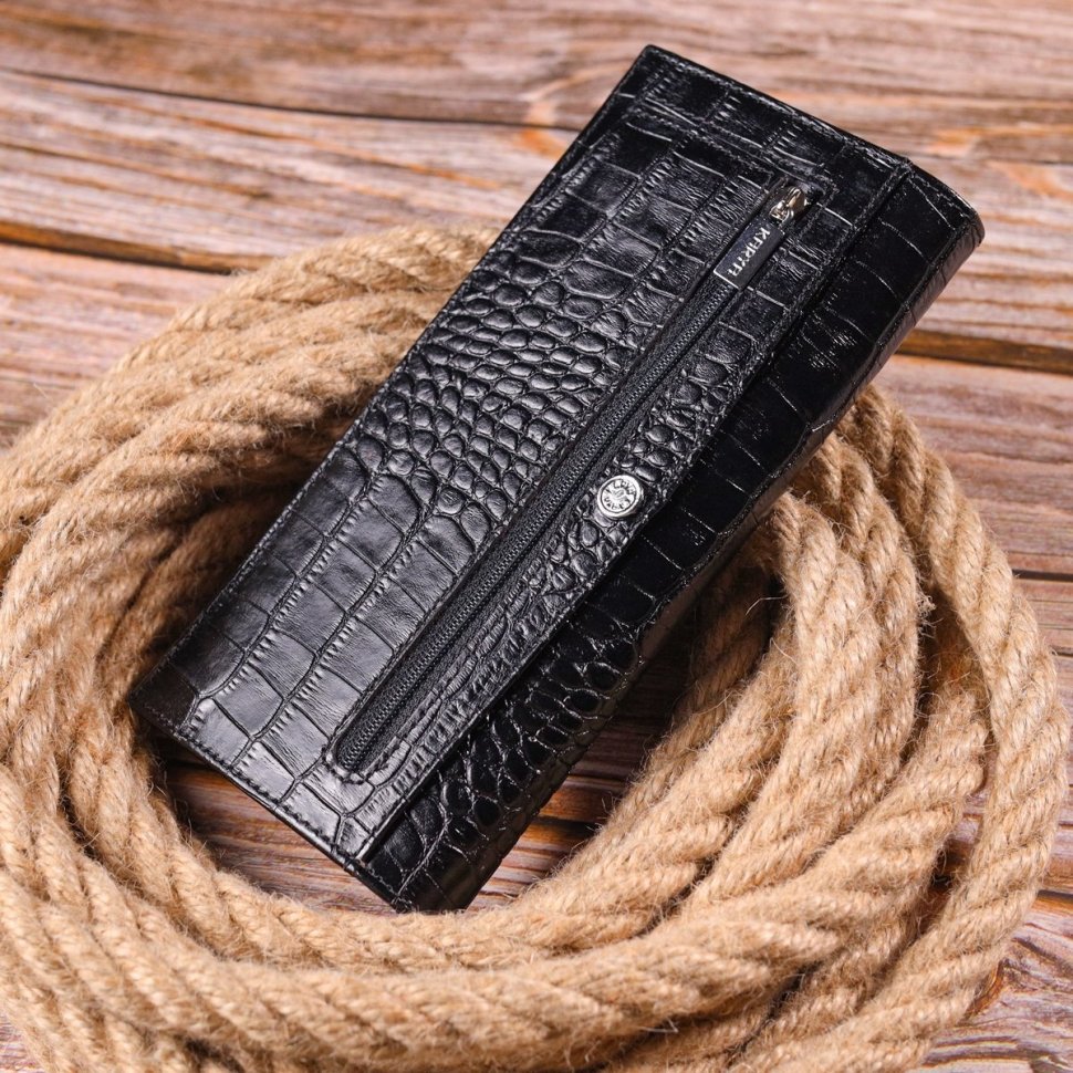 Стильний чоловічий вертикальний гаманець із натуральної шкіри під крокодила KARYA (2421433)