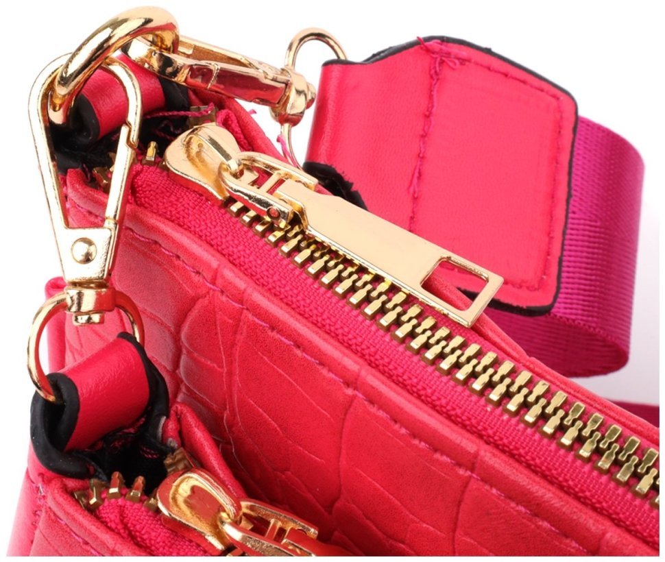 Повседневная женская сумка-клатч из кожзама со съёмной монетницей и текстильным ремешком Vintage розового цвета 96935 modnotak фото №3