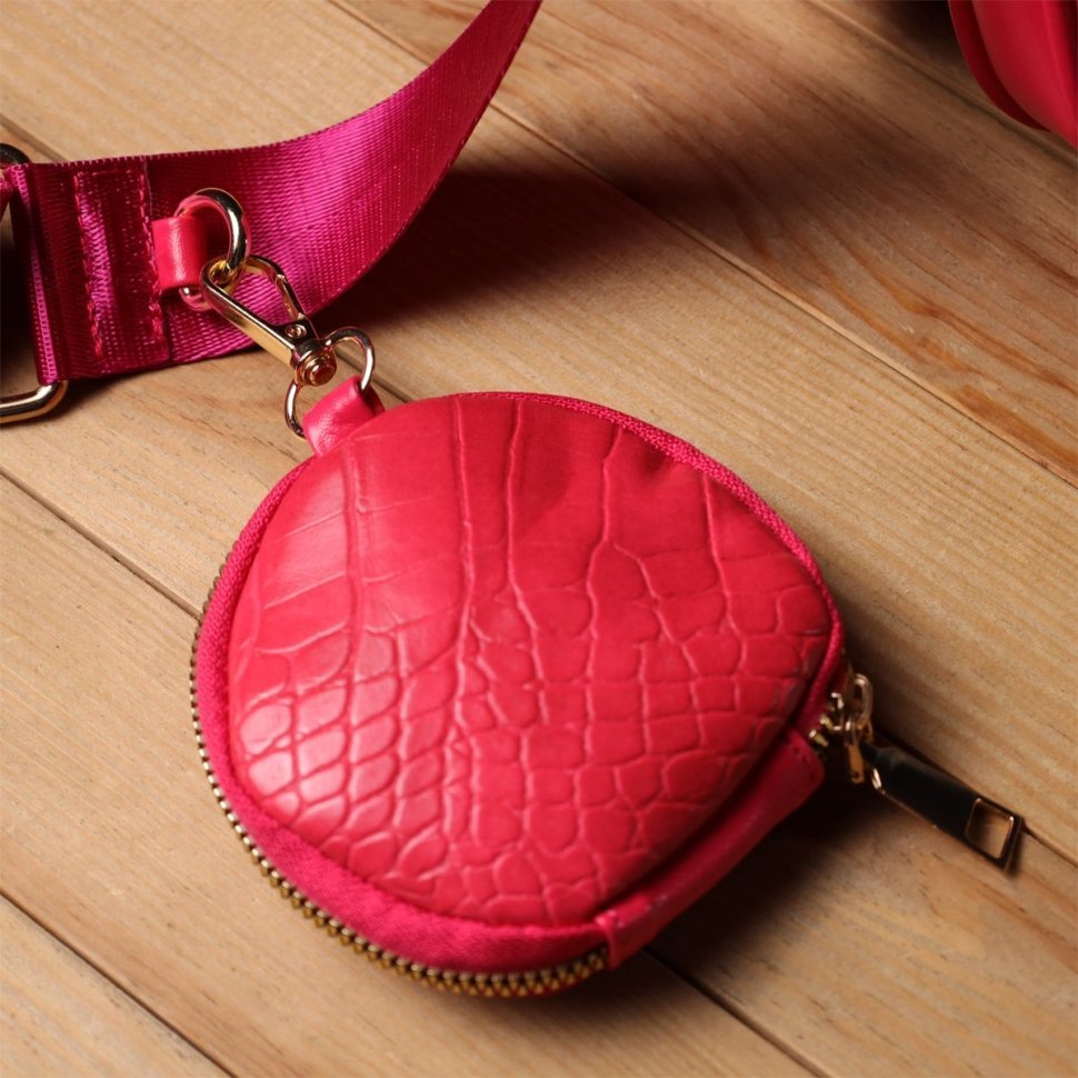 Повседневная женская сумка-клатч из кожзама со съёмной монетницей и текстильным ремешком Vintage розового цвета 96935 modnotak фото №10