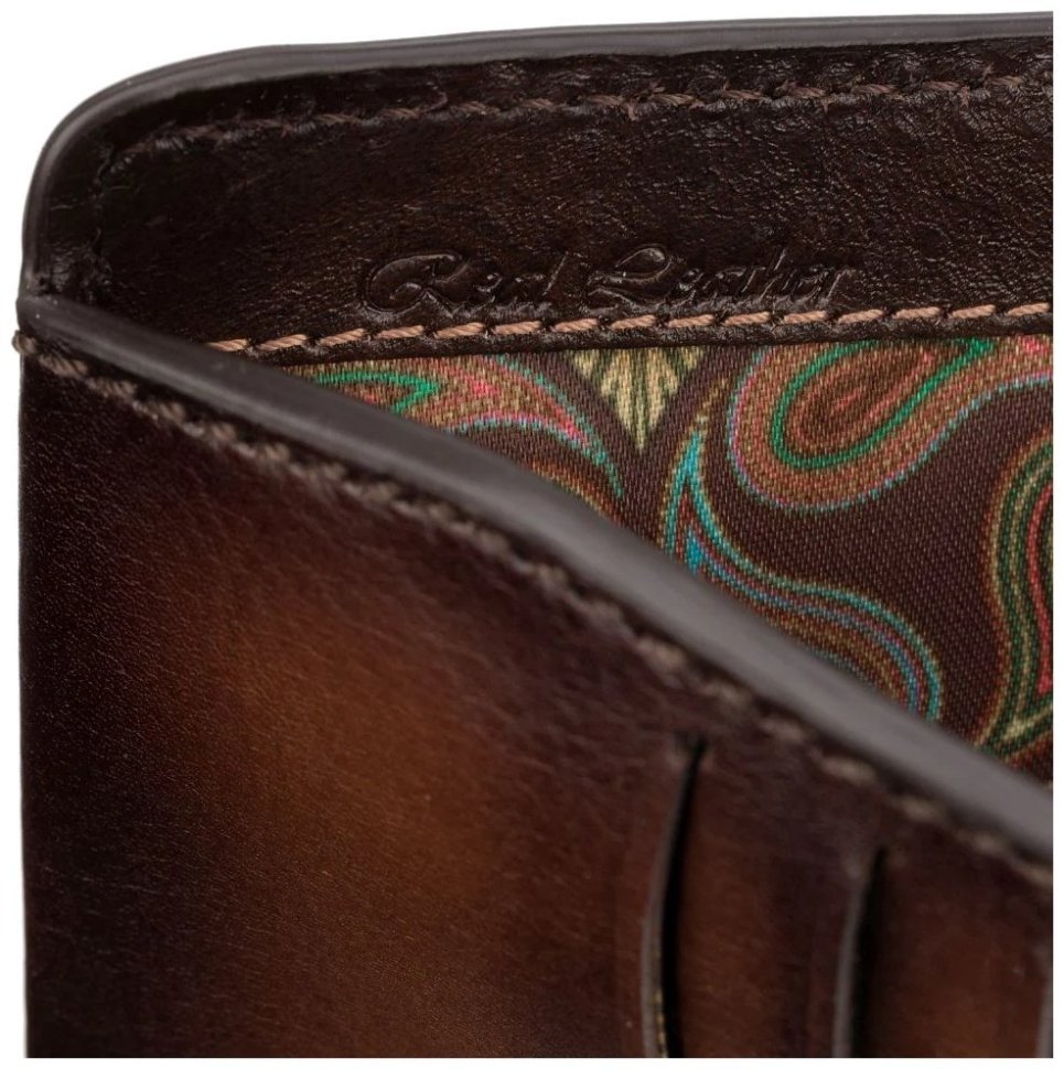 Чоловіче шкіряне портмоне коричневого кольору під купюри та картки Visconti 81936 modnotak фото №2