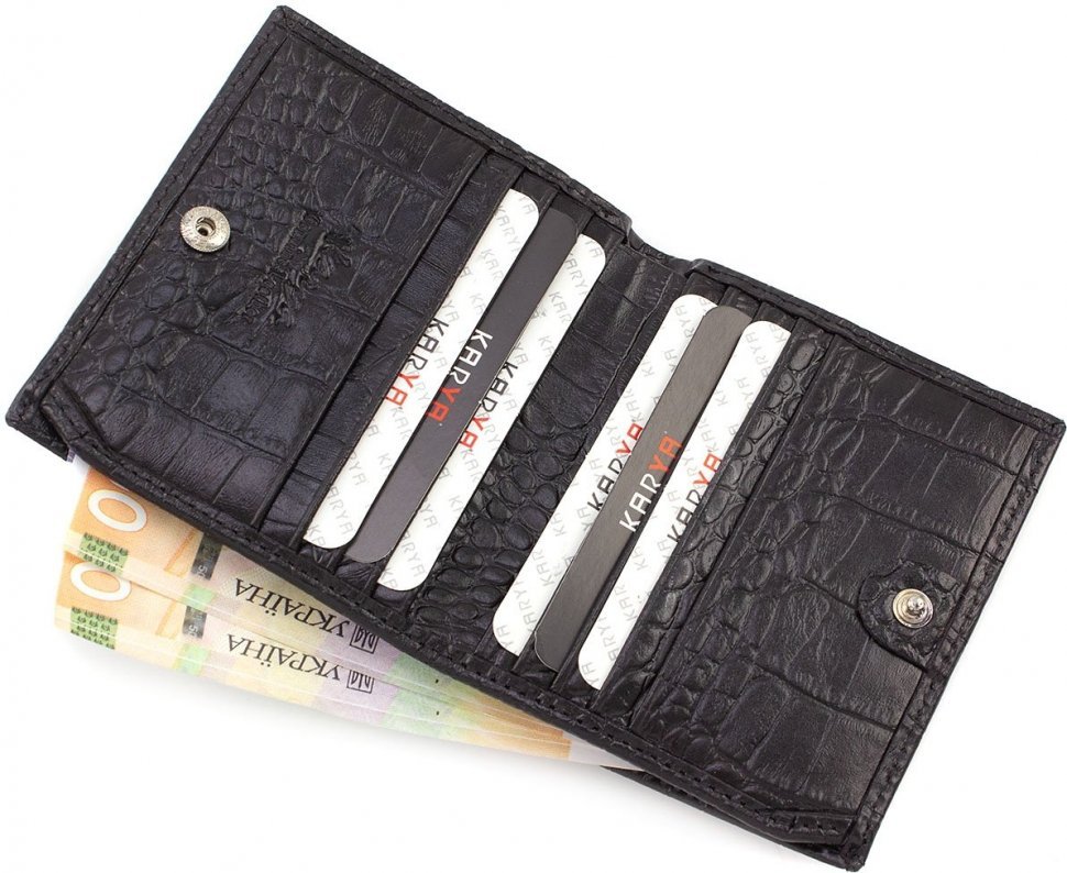 Маленьке шкіряне портмоне чорного кольору без монетниці KARYA (0906-53)