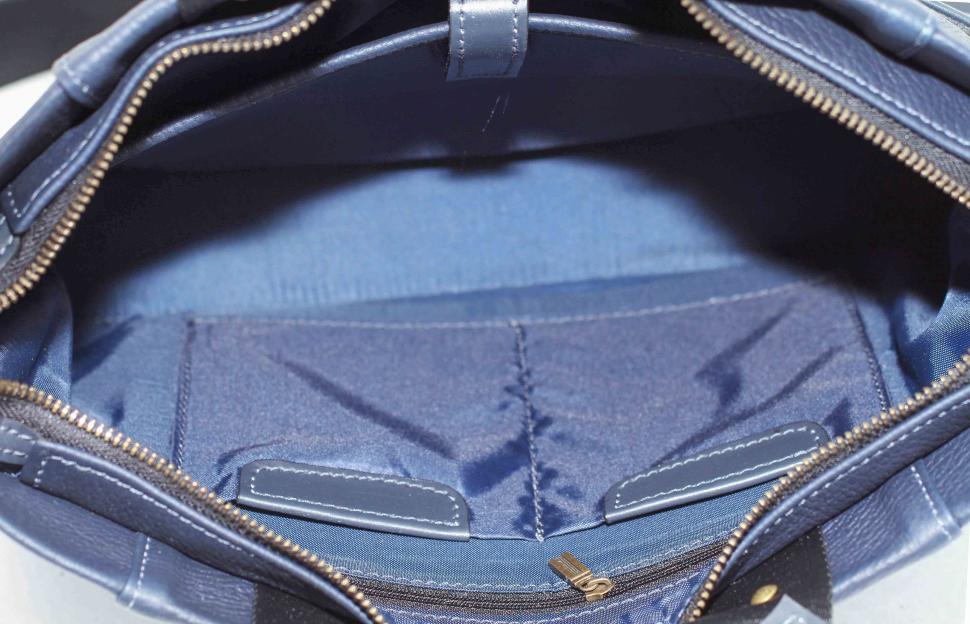 Горизонтальна чоловіча сумка зі шкіри Флотар синього кольору VATTO (11678)