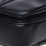 Вместительный мужской кожаный рюкзак-слинг через плечо в черном цвете Keizer (19323) - 7