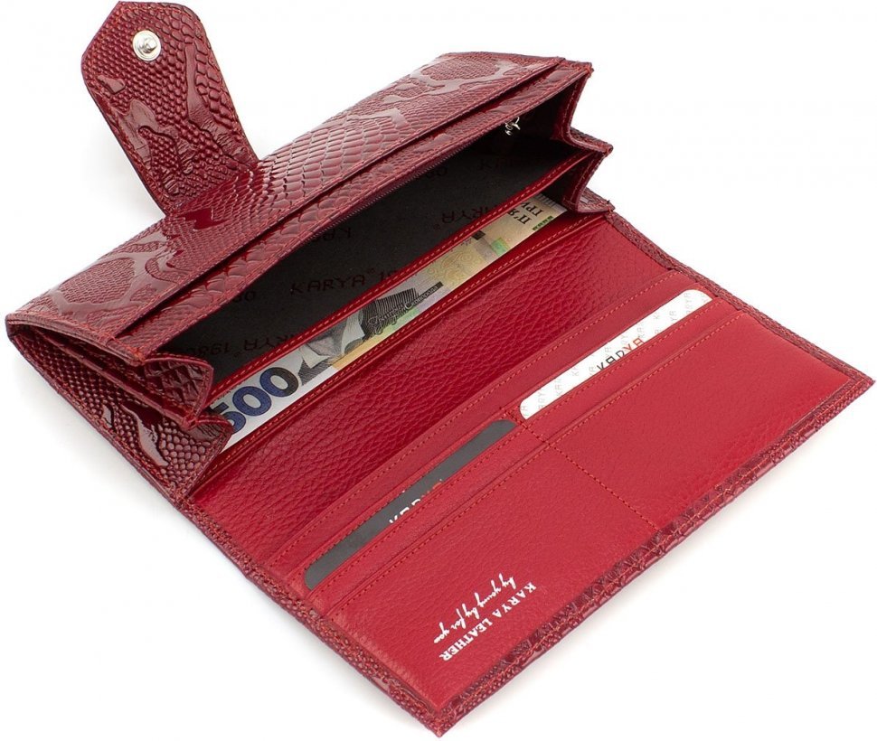 Добротний жіночий гаманець червоного кольору з натуральної шкіри з тисненим візерунком KARYA (15504)