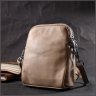 Вертикальная женская сумочка на плечо из натуральной кожи бежевого цвета на две молнии Vintage 2422400 - 8