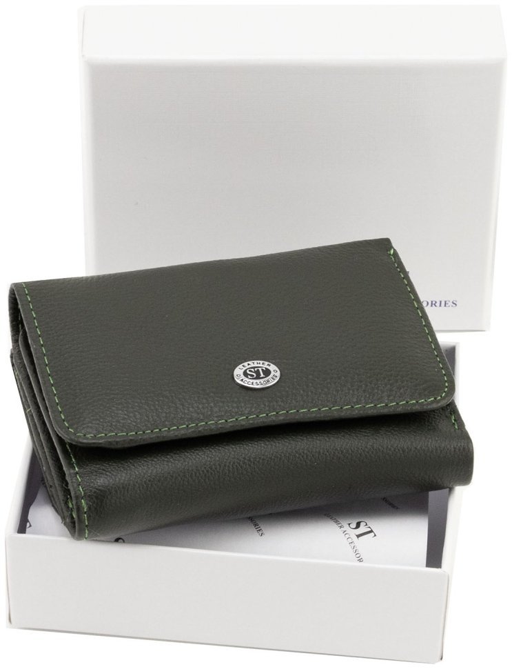 Женксий кожаный кошелек зеленого цвета на магнитной застежке ST Leather 90837 modnotak фото №11