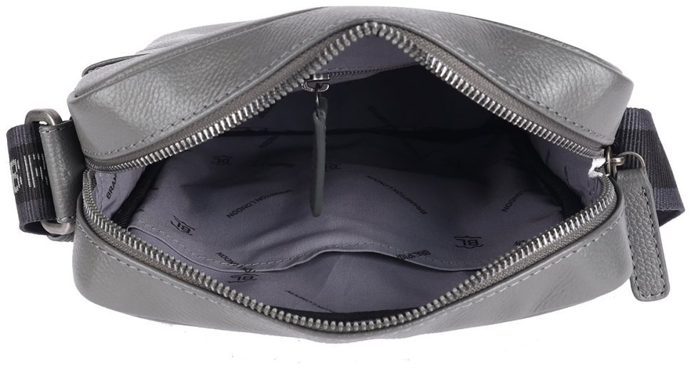 Мужская сумка из натуральной фактурной кожи через плечо Brampton London Crossflow 94537 серого цвета modnotak фото №6