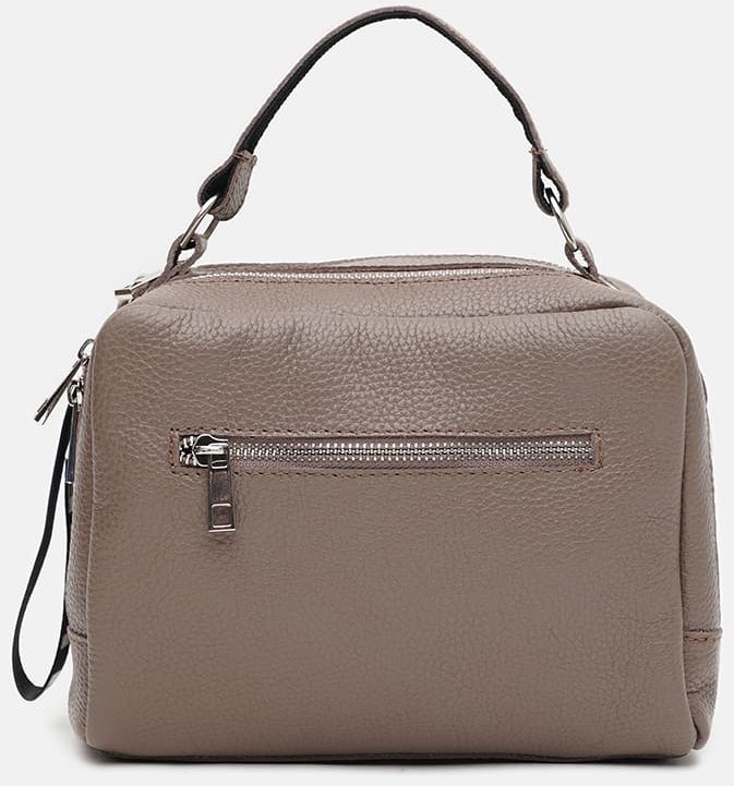 Маленька сумка жіноча з натуральної шкіри кольору тауп з ручкою Ricco Grande (21275)