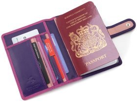 Розово-фиолетовая обложка для паспорта из натуральной кожи на кнопке Visconti Sumba 68837