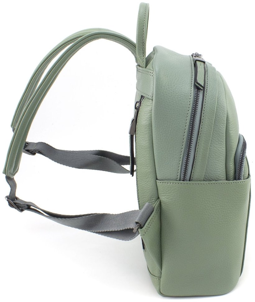 Средний женский рюкзак  из фактурной кожи оливкового цвета KARYA 69737