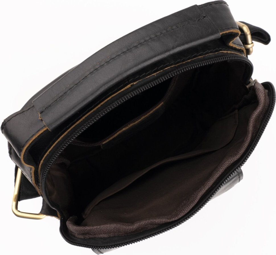 Шкіряна вертикальна наплічна сумка з ручкою в чорному кольорі VINTAGE STYLE (14765)