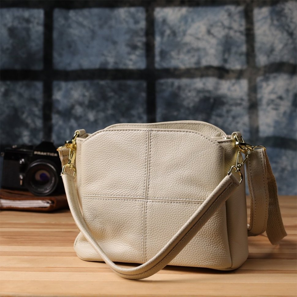 Повседневная женская сумка из натуральной кожи через плечо Vintage 98138 белого цвета modnotak фото №10