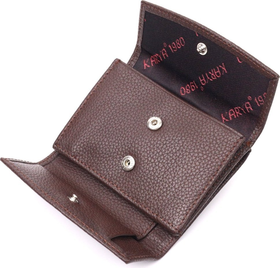 Жіночий компактний гаманець із зернистої шкіри коричневого кольору на кнопці KARYA (2421341)