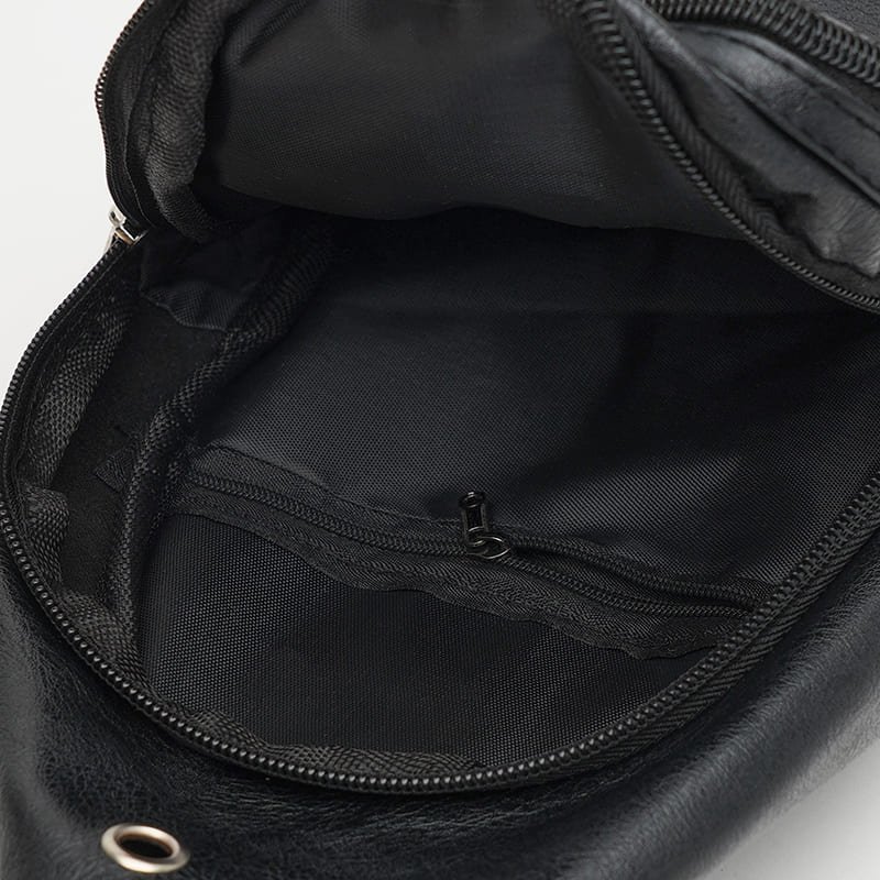 Мужской недорогой рюкзак-слинг через плечо из кожзама черного цвета Monsen (22104)