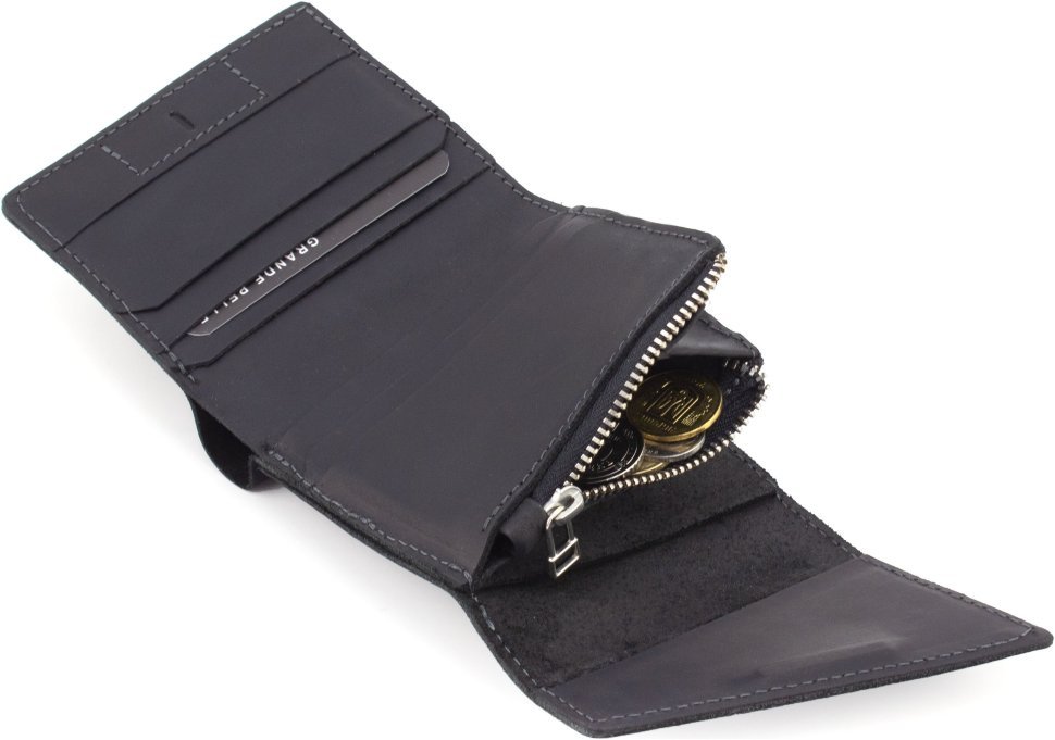 Черный матовый кошелек из винтажной кожи с фиксацией на магнит Grande Pelle 67839