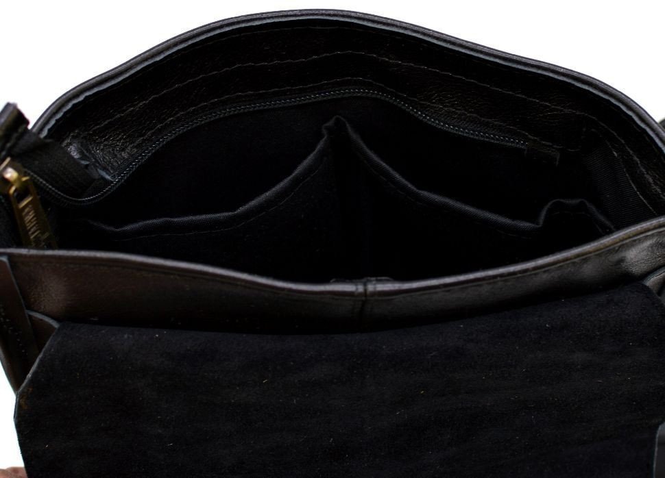 Чоловіча сумка на плече із гладкої шкіри чорного кольору від українського бренду TARWA (19823)