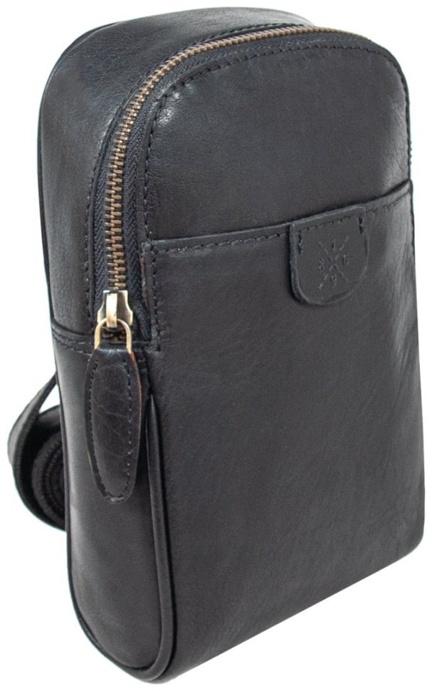 Вместительная мужская сумка через плечо из натуральной кожи черного цвета Ashwood T75 94240 (Великобритания) modnotak фото №2