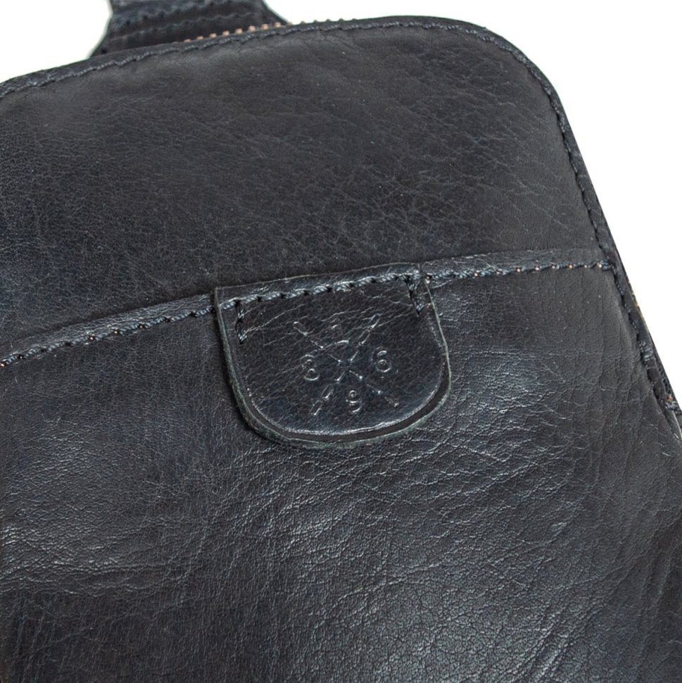 Вместительная мужская сумка через плечо из натуральной кожи черного цвета Ashwood T75 94240 (Великобритания) modnotak фото №8