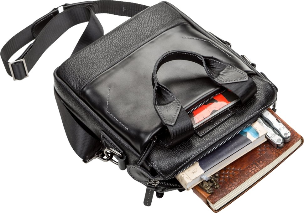 Повсякденна чоловіча сумка середнього розміру з натуральної шкіри з ручками SHVIGEL (11121)