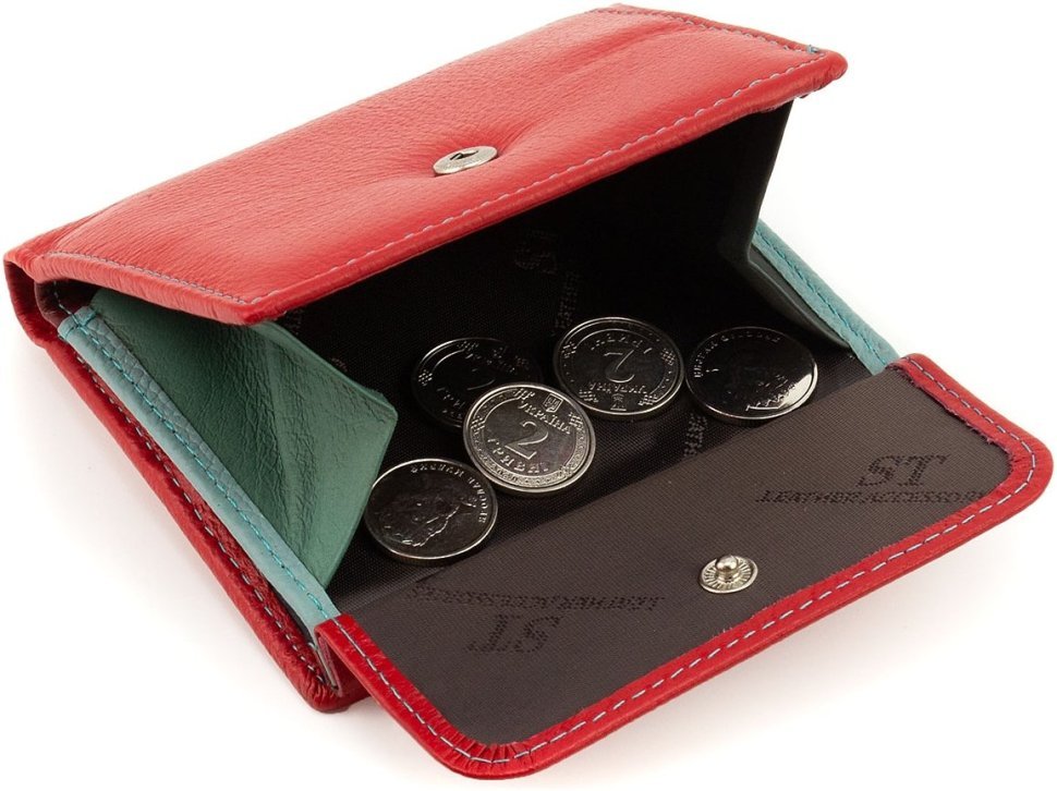 Маленький жіночий шкіряний гаманець червоного кольору на магніті ST Leather 1767340
