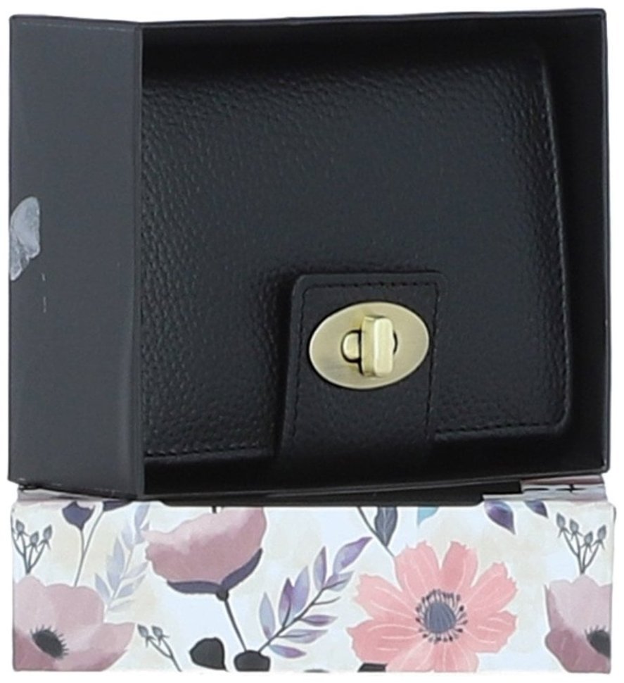 Компактный женский кошелек из фактурной кожи на защелке Ashwood Y60 черного цвета 107940 modnotak фото №4