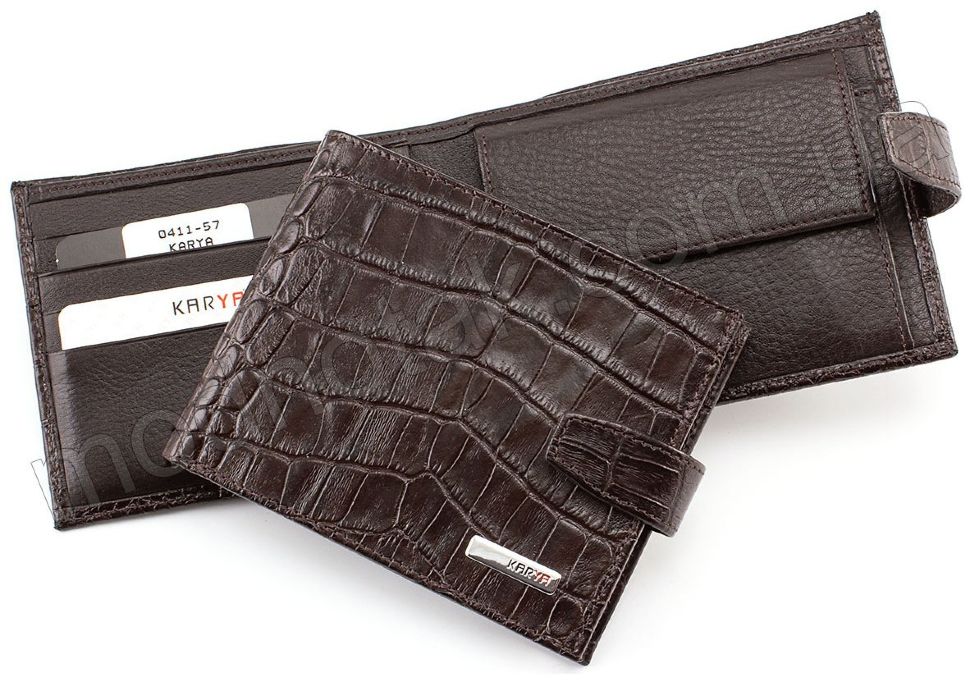 Коричневий чоловічий гаманець з фактурою під рептилію KARYA (0411-57)