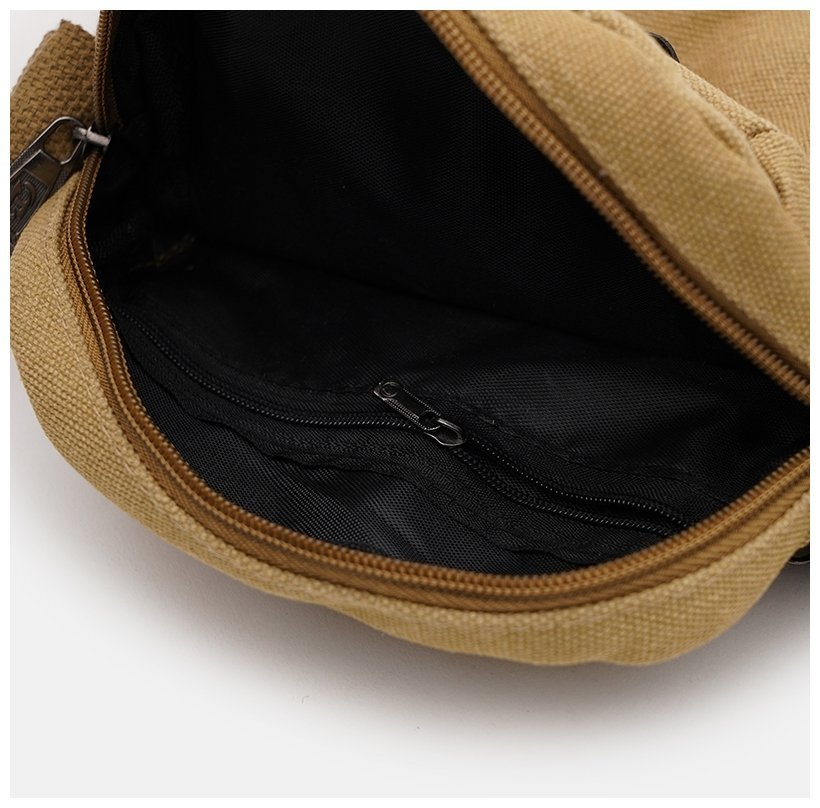 Невелика чоловіча сумка-планшет із щільного текстилю у кольорі хакі Monsen 71541