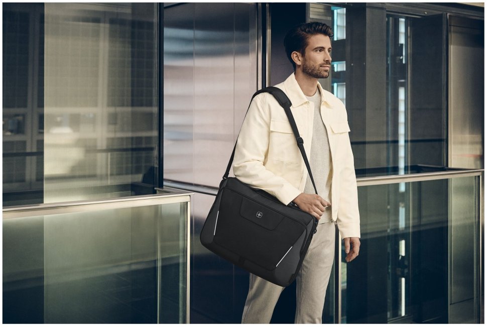 Деловая текстильная сумка для ноутбука до 17" с фиксатором Pass-Thru Wenger XE Brief черная 103641 modnotak фото №2