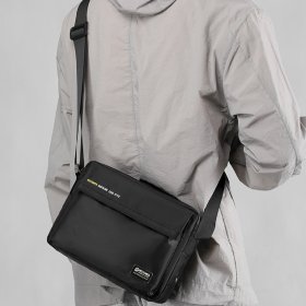 Мужская текстильная сумка мессенджер черного цвета Confident 93741