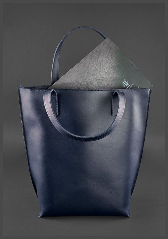 Темно-синя вертикальна сумка шоппер з гладкої шкіри BlankNote D.D. (12726)