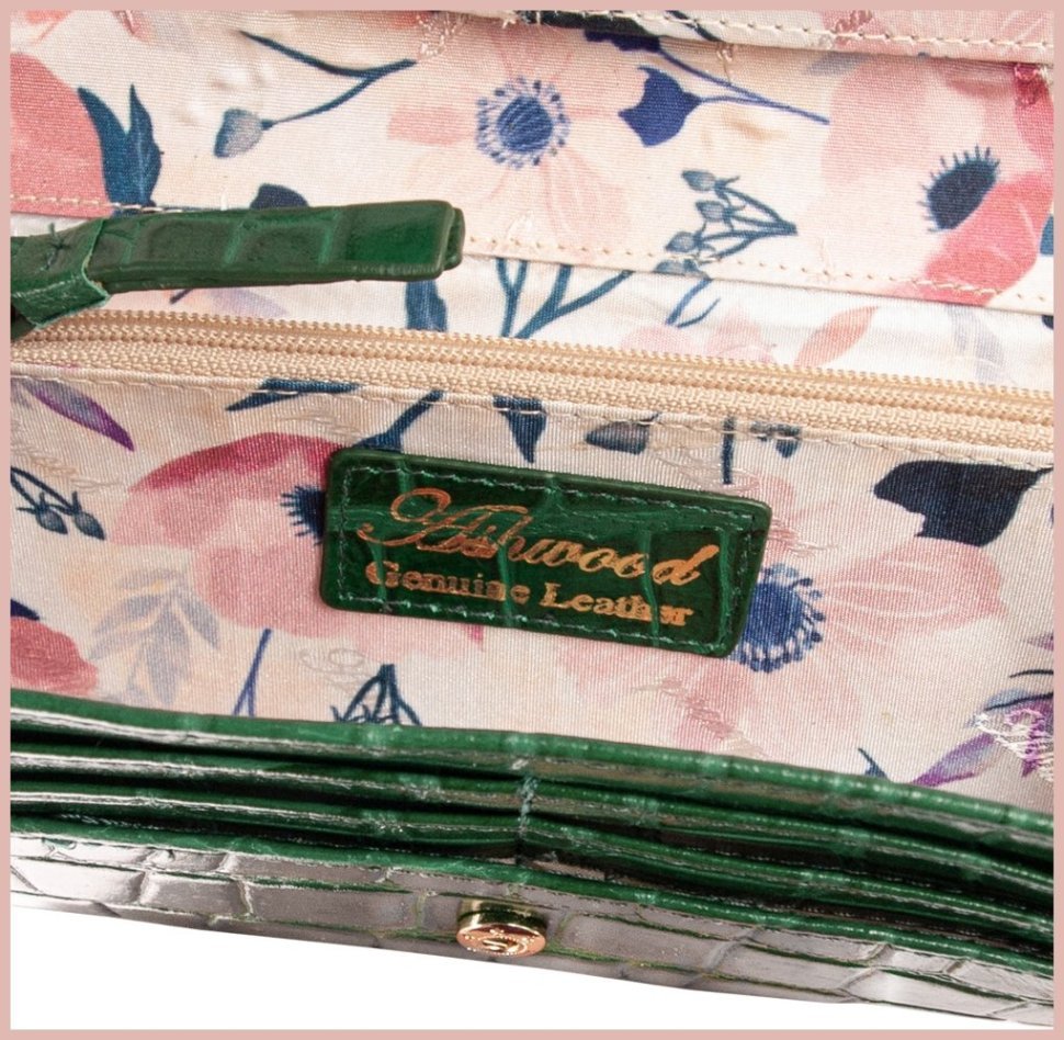 Женский кошелек из фактурной кожи с тиснением под рептилию Ashwood C05 зеленого цвета 95442 modnotak фото №9